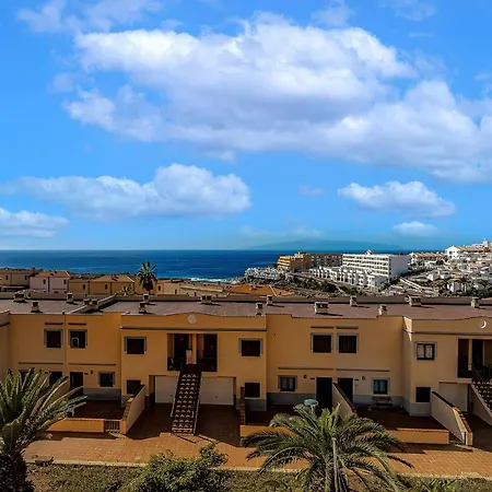 Ocean View 2bdr. Triplex