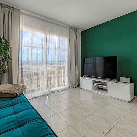 Apartment Ocean View 2bdr. Triplex