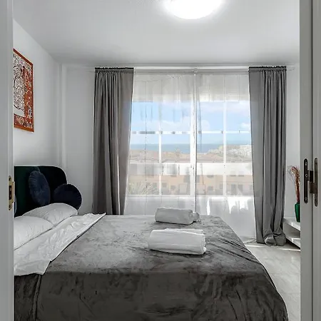 Apartment Ocean View 2bdr. Triplex