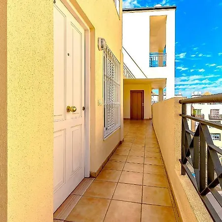Ocean View 2bdr. Triplex Callao Salvaje