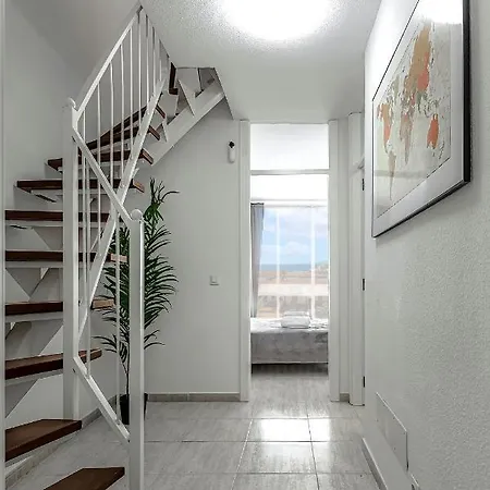 Apartment Ocean View 2bdr. Triplex